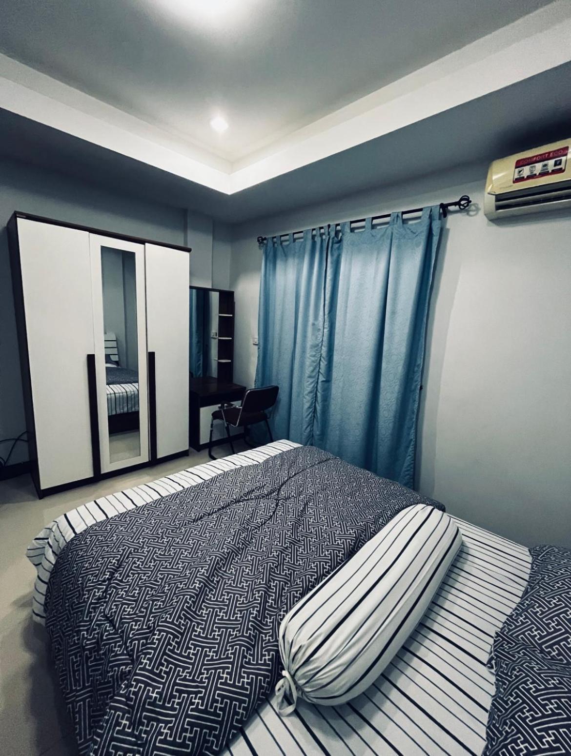 The European House Pattaya Bed & Breakfast エクステリア 写真