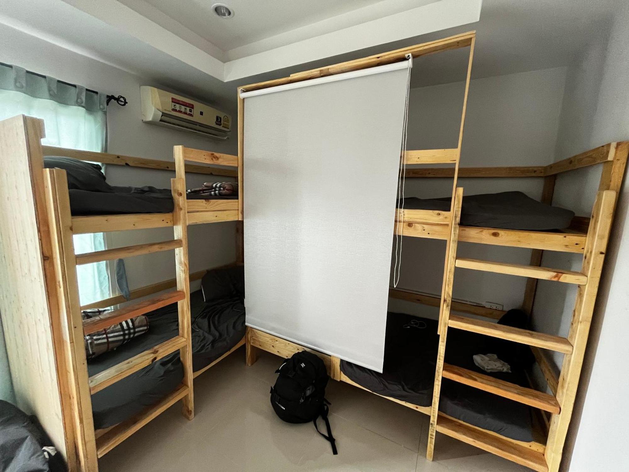 The European House Pattaya Bed & Breakfast エクステリア 写真